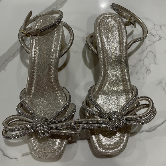 Loeffler Randall Mikel Bow Sandal Heel women’s - Picture 2 of 6